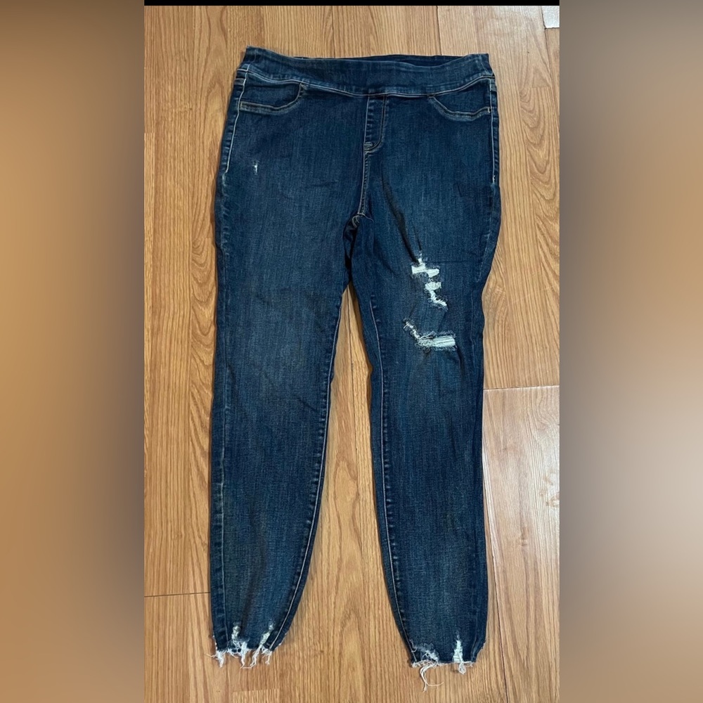 Lane Bryant distressed jeans size 16